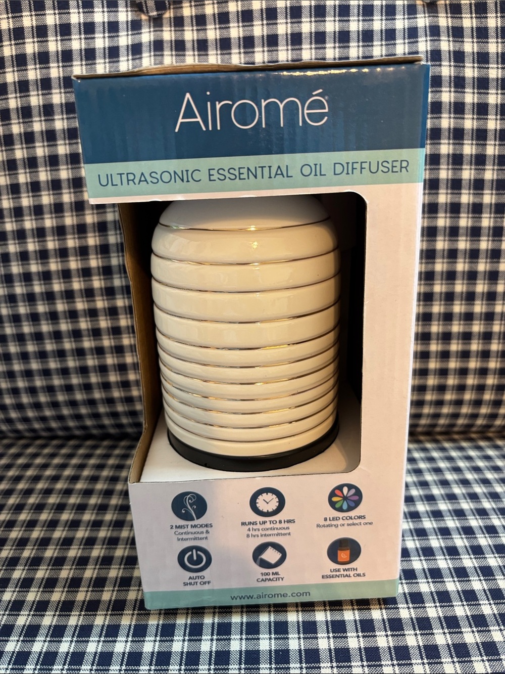 Airomé Ceramic Ultrasonic Essential Oil Diffuser - White